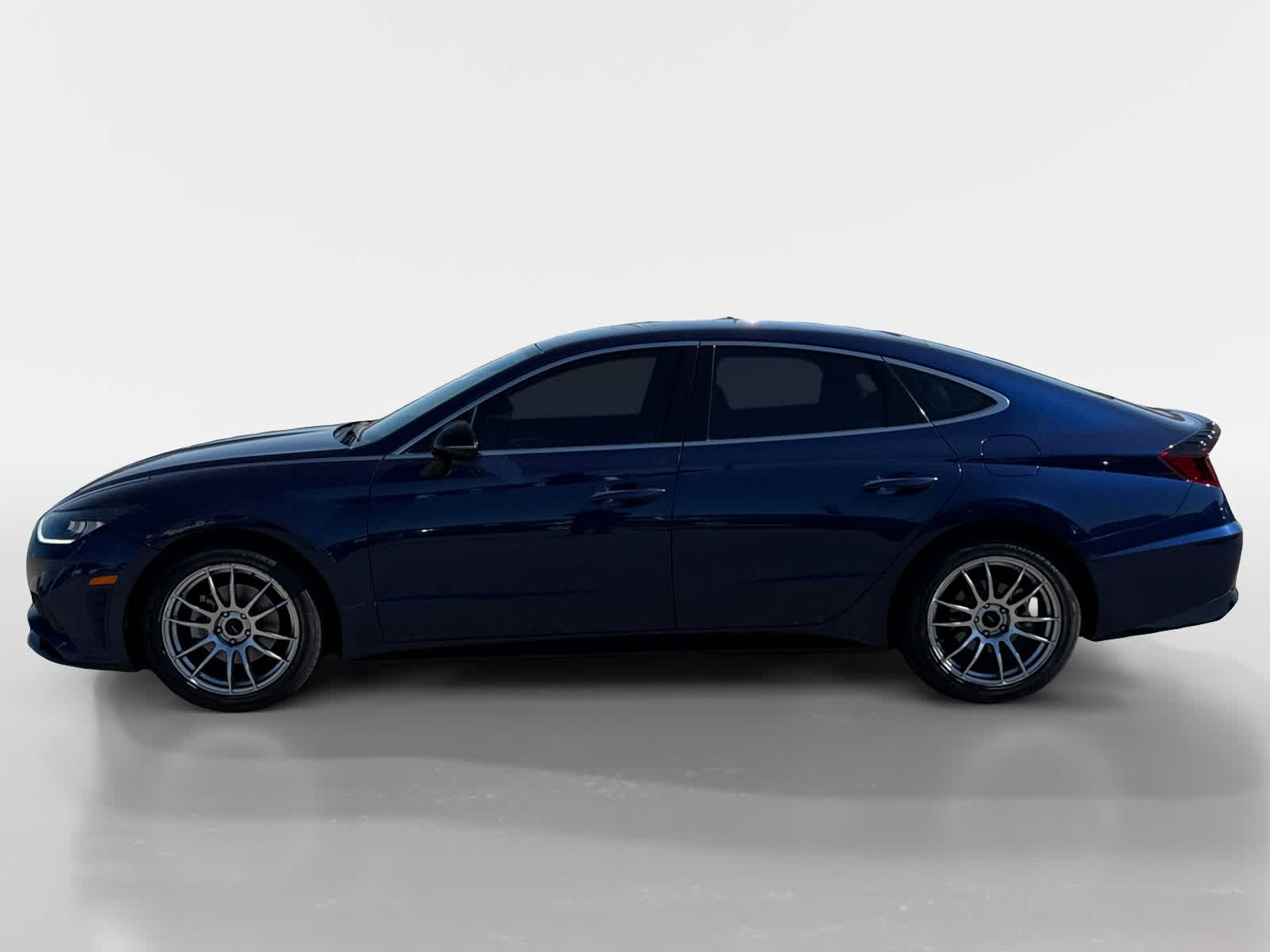 2020 Hyundai Sonata SEL Plus photo 2