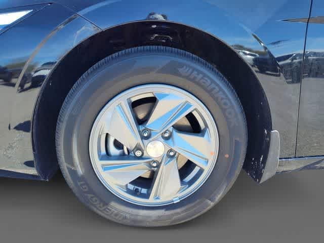 Thumbnail: 2026 Hyundai Elantra - 10