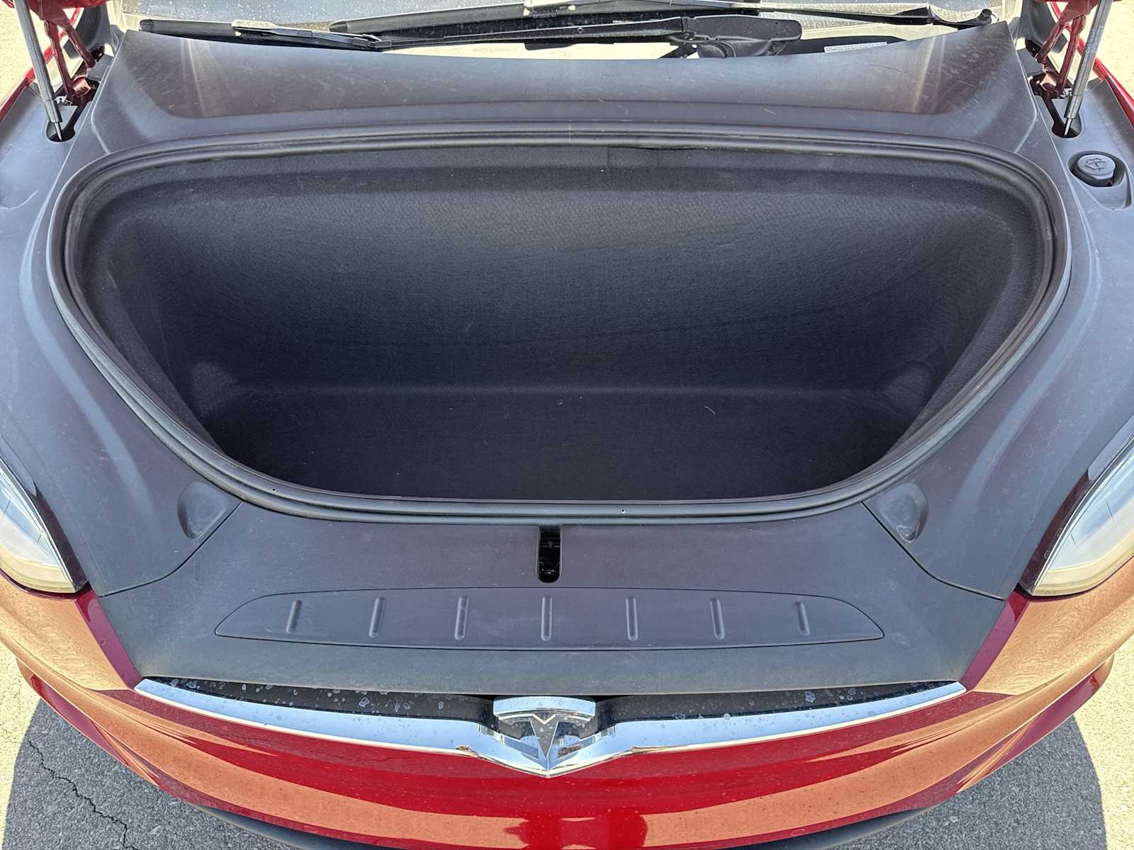 Thumbnail: 2019 Tesla Model X - 18