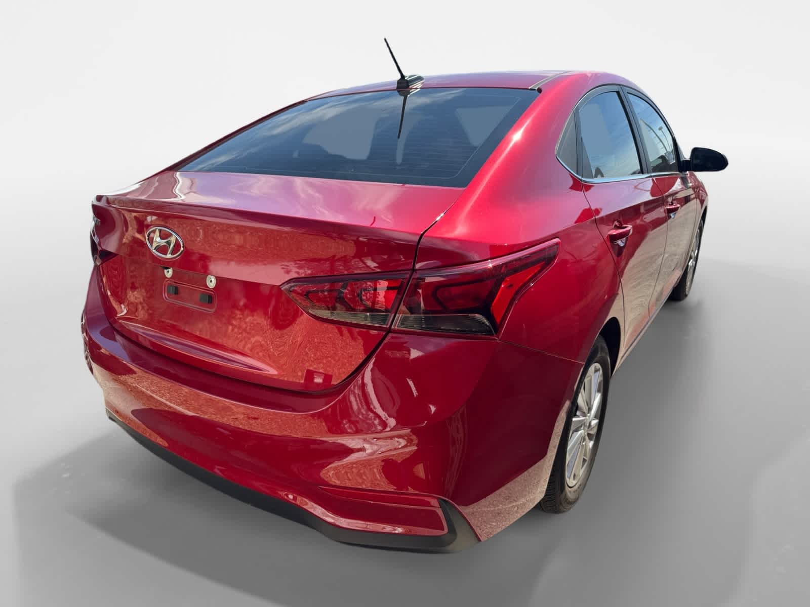 Thumbnail: 2022 Hyundai Accent - 3