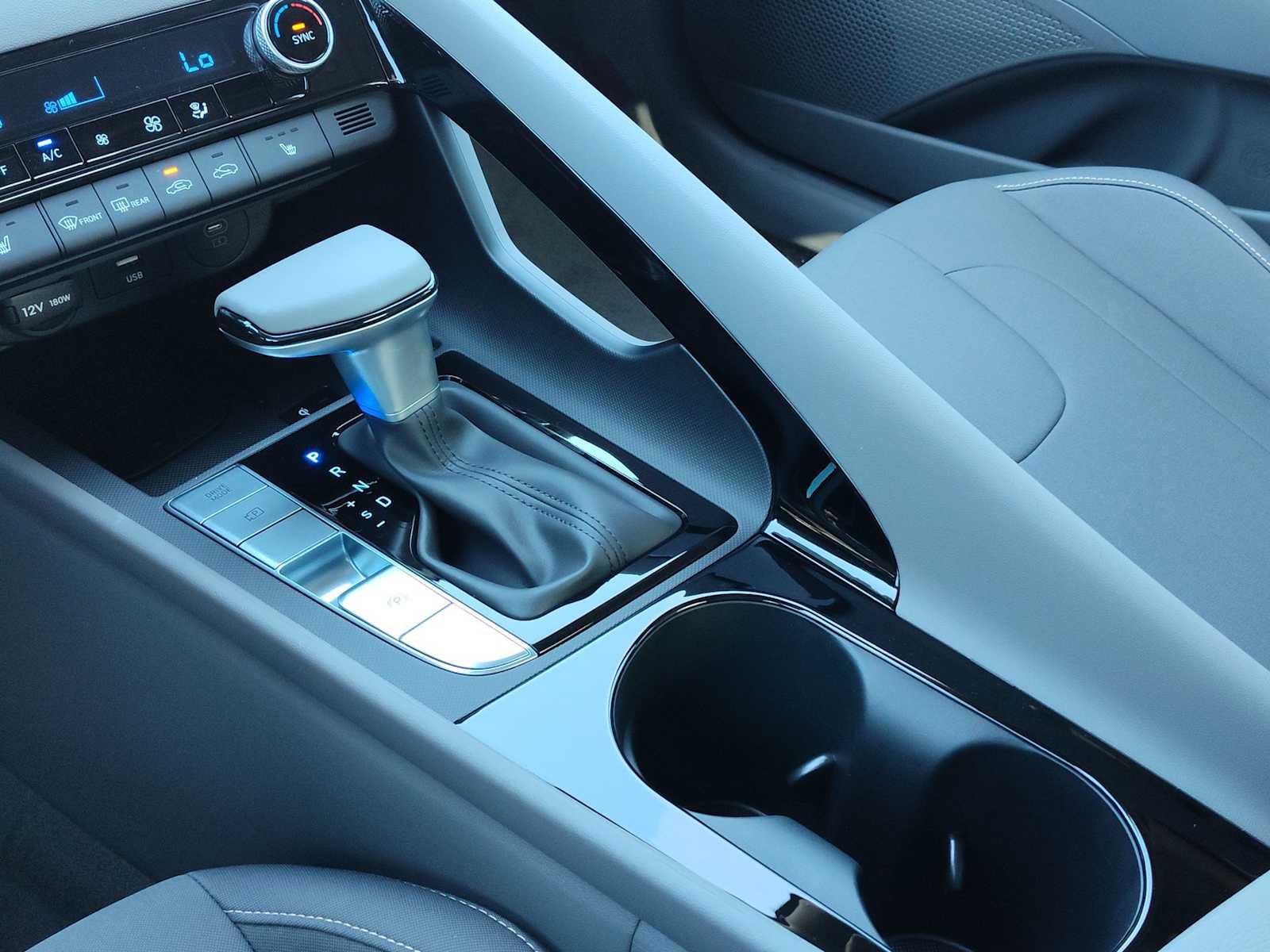 Thumbnail: 2026 Hyundai Elantra - 25