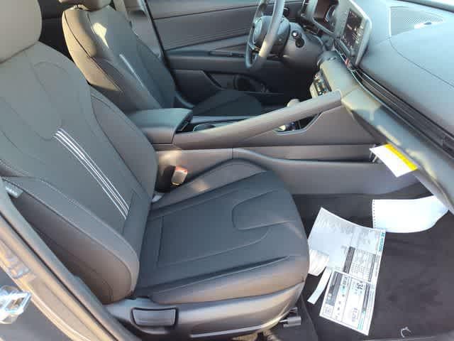 Thumbnail: 2026 Hyundai Elantra - 20