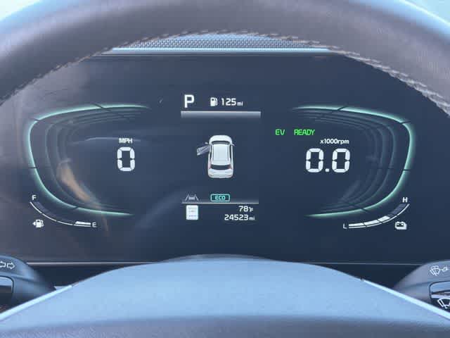 Thumbnail: 2023 Kia Niro - 26