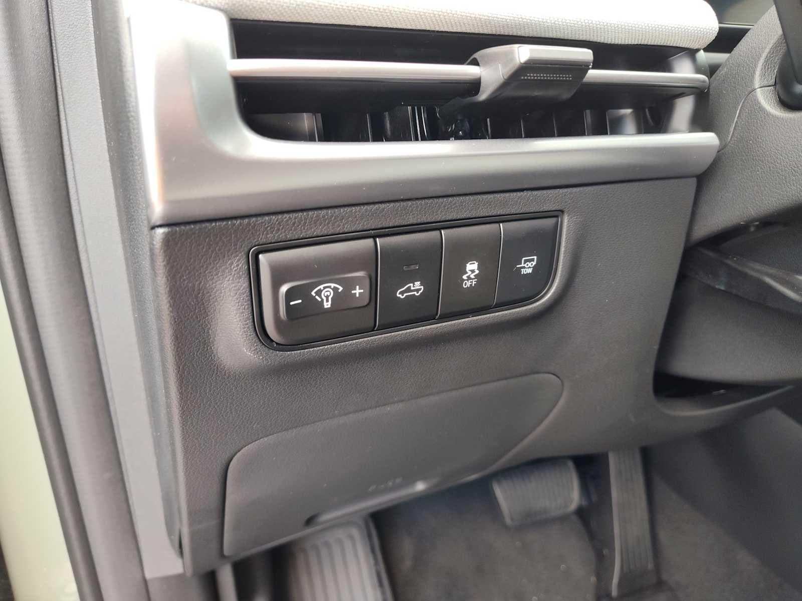 Thumbnail: 2026 Hyundai Santa Cruz - 14