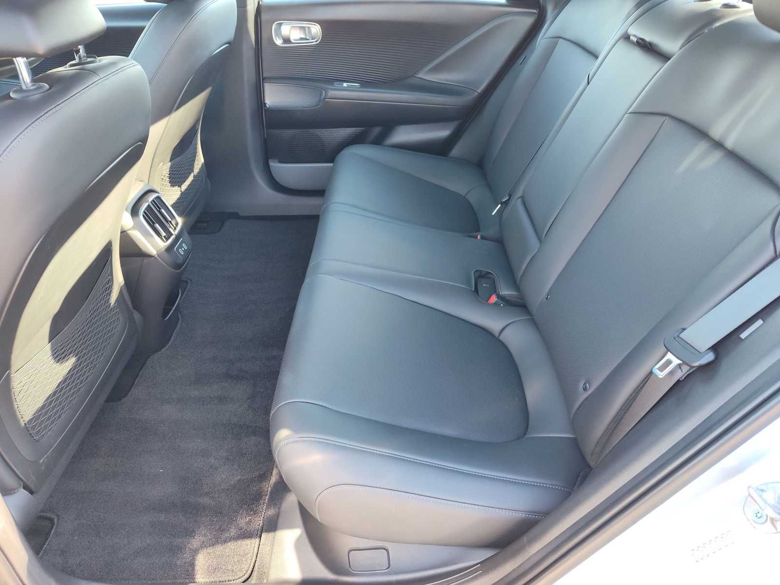 Thumbnail: 2024 Hyundai Ioniq 6 - 14