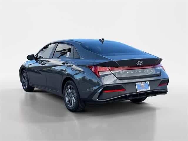 Thumbnail: 2026 Hyundai Elantra - 3