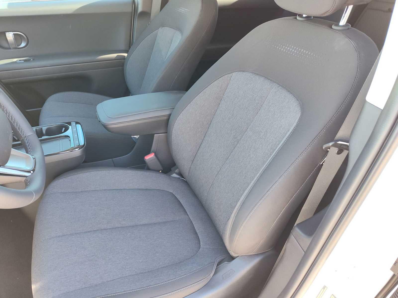 Thumbnail: 2025 Hyundai Ioniq 5 - 13