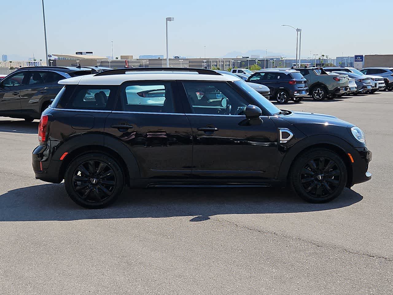 Thumbnail: 2019 MINI Cooper Countryman - 11