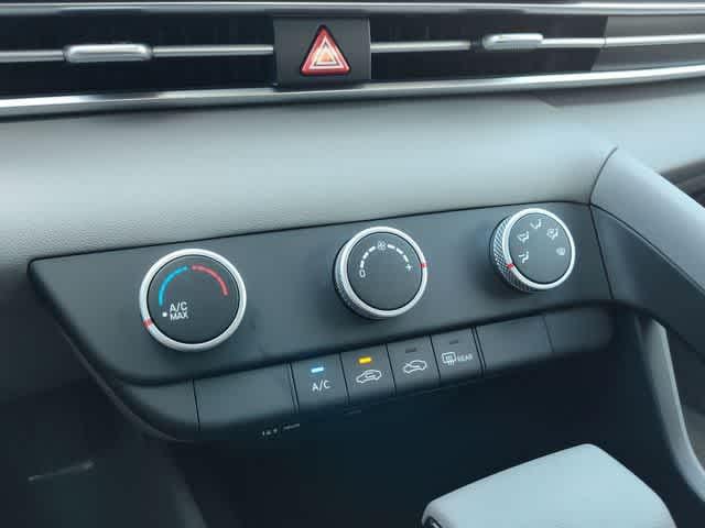 Thumbnail: 2026 Hyundai Elantra - 20