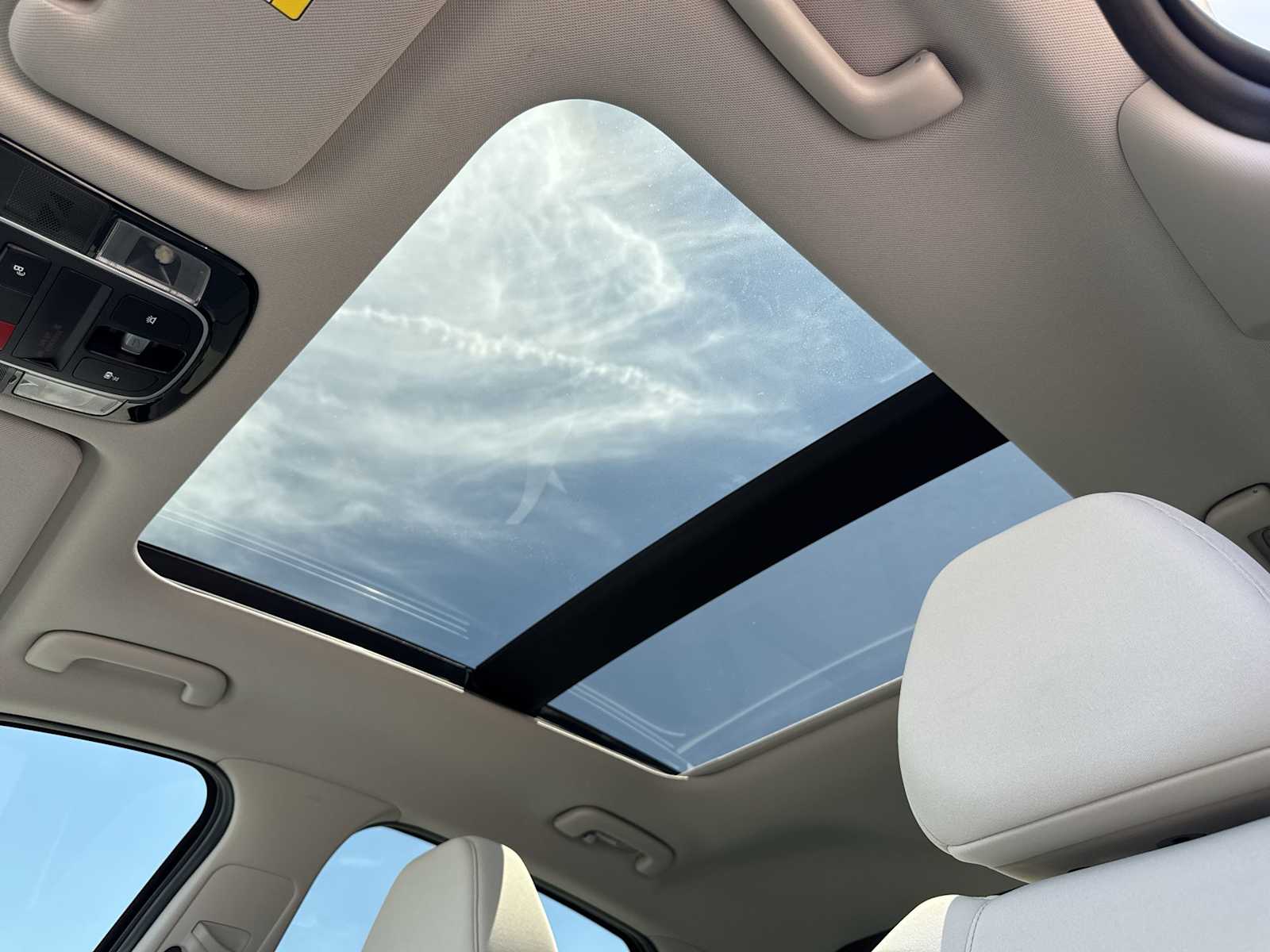 Thumbnail: 2024 Hyundai Sonata - 11