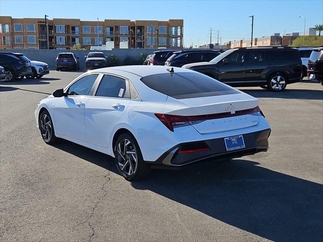 Thumbnail: 2025 Hyundai Elantra - 4