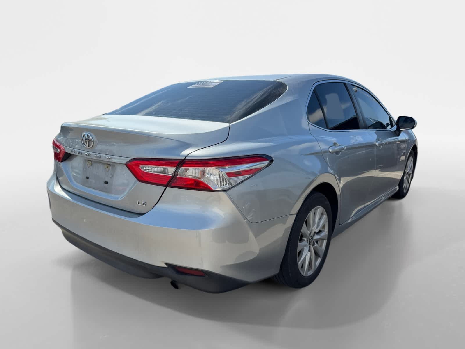 Thumbnail: 2018 Toyota Camry - 3