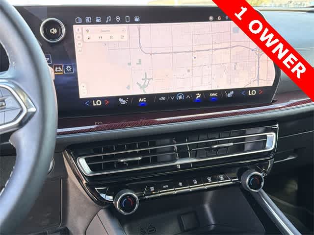 Thumbnail: 2025 Chevrolet Traverse - 3