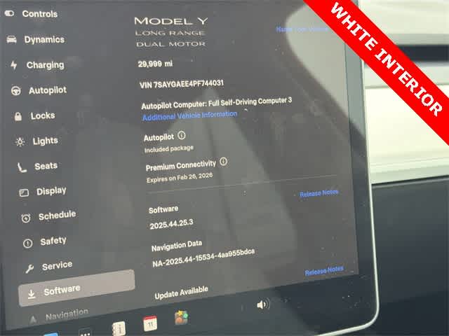 Thumbnail: 2023 Tesla Model Y - 3