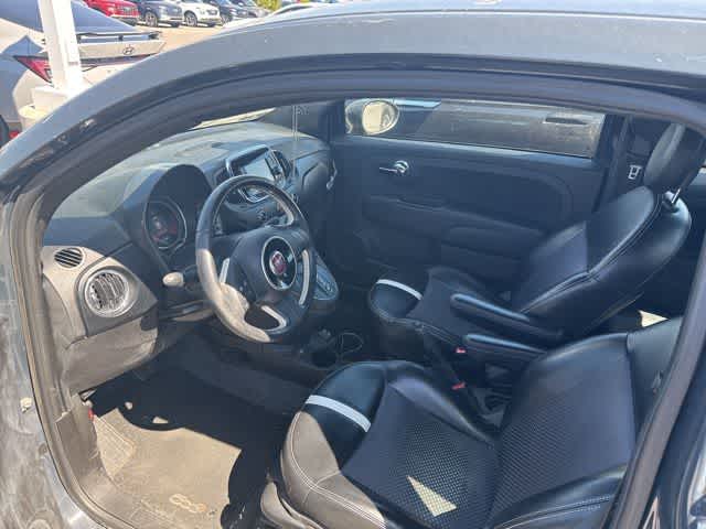 Thumbnail: 2016 Fiat 500e - 4