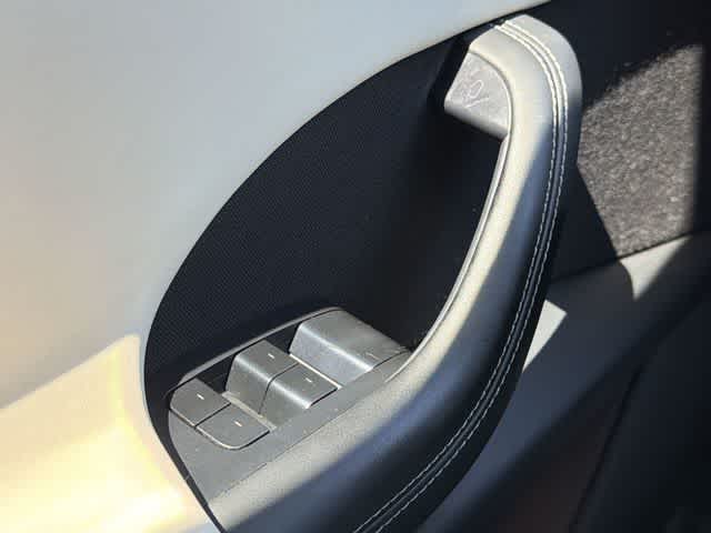 Thumbnail: 2023 Tesla Model X - 15