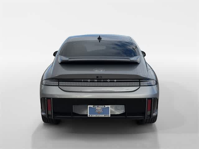 Thumbnail: 2023 Hyundai Ioniq 6 - 9