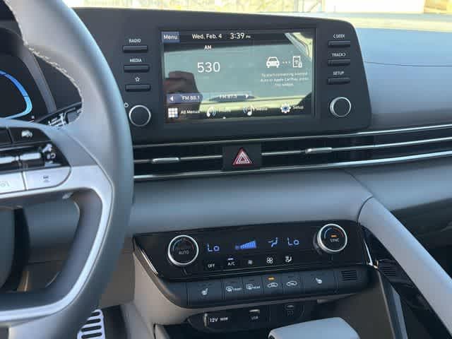 Thumbnail: 2026 Hyundai Elantra - 21