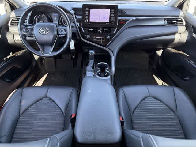 Thumbnail: 2022 Toyota Camry - 12