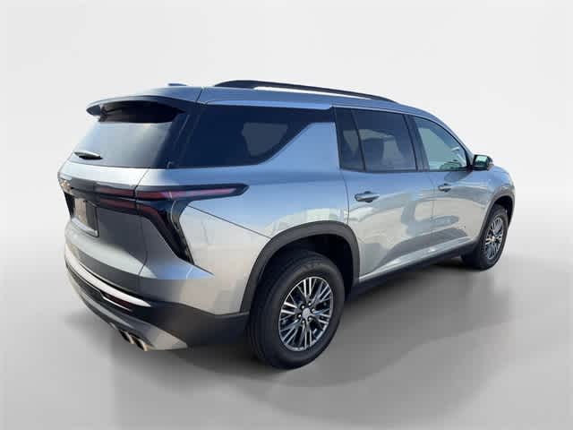 Thumbnail: 2025 Chevrolet Traverse - 3