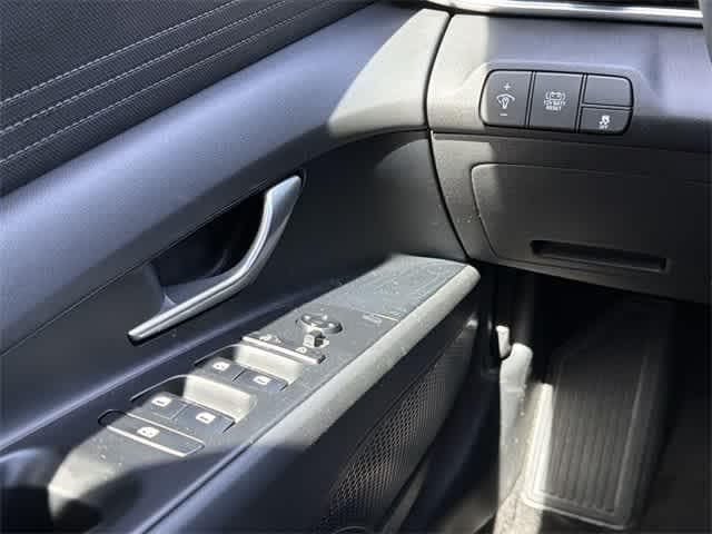 Thumbnail: 2026 Hyundai Elantra - 14