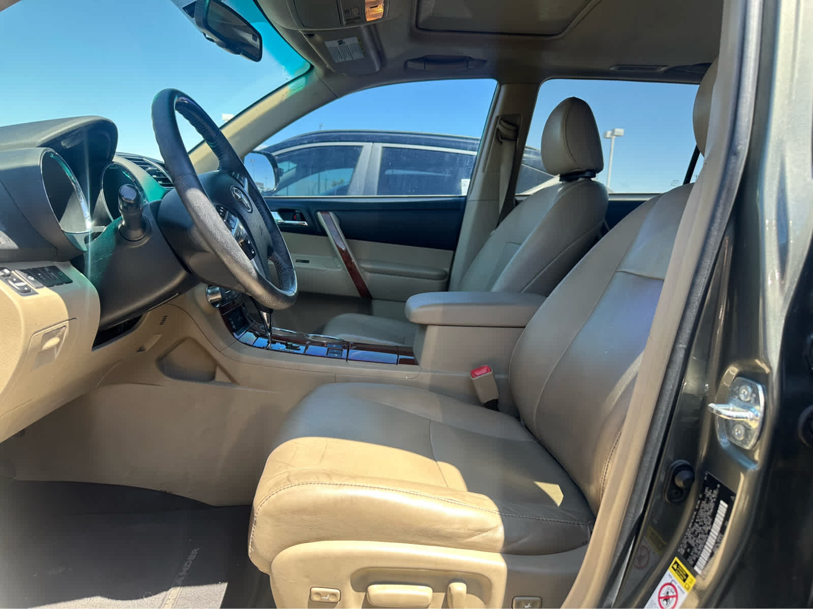 Thumbnail: 2012 Toyota Highlander - 5