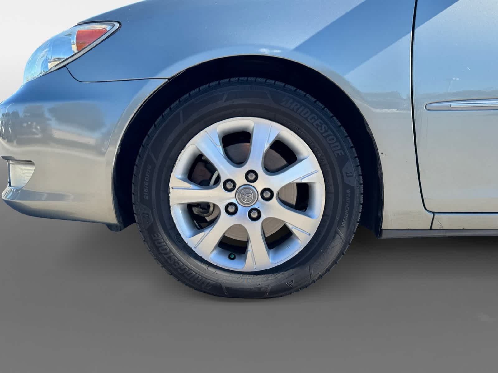 Thumbnail: 2005 Toyota Camry - 16