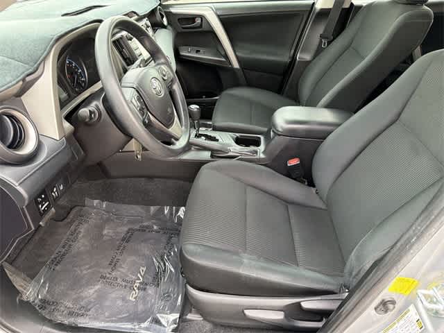 Thumbnail: 2017 Toyota RAV4 - 15