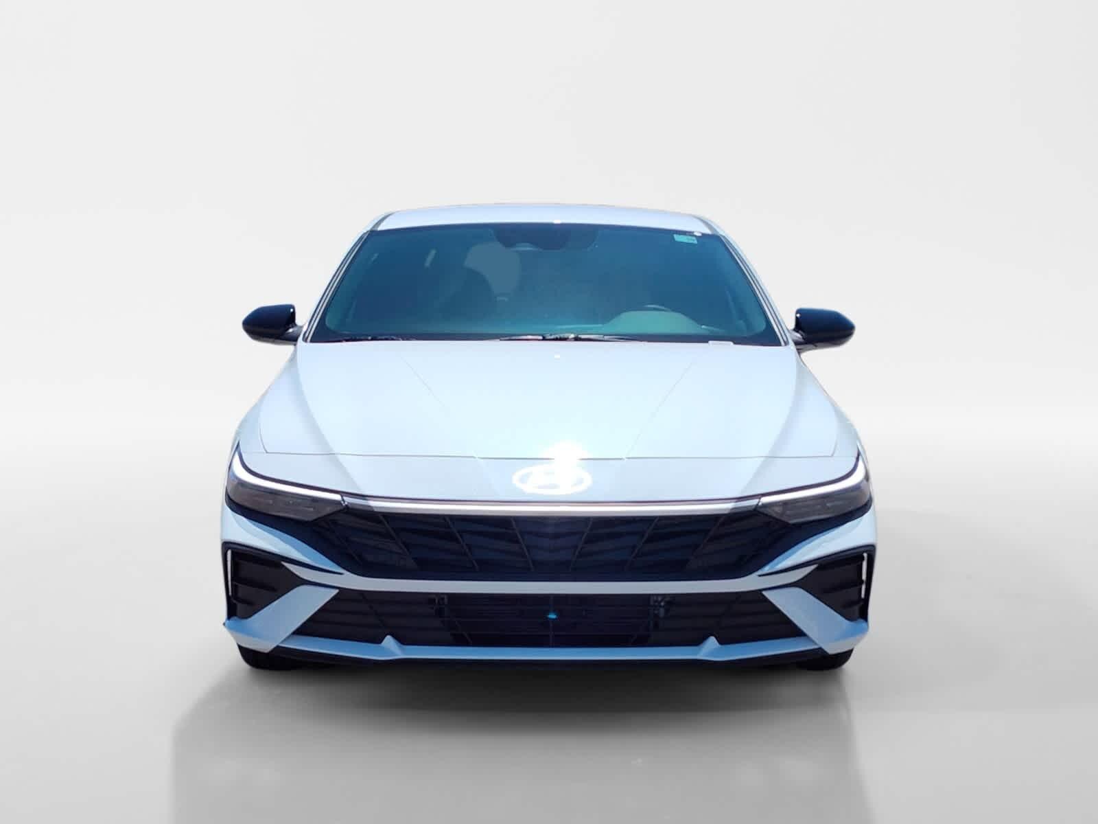 Thumbnail: 2025 Hyundai Elantra - 8