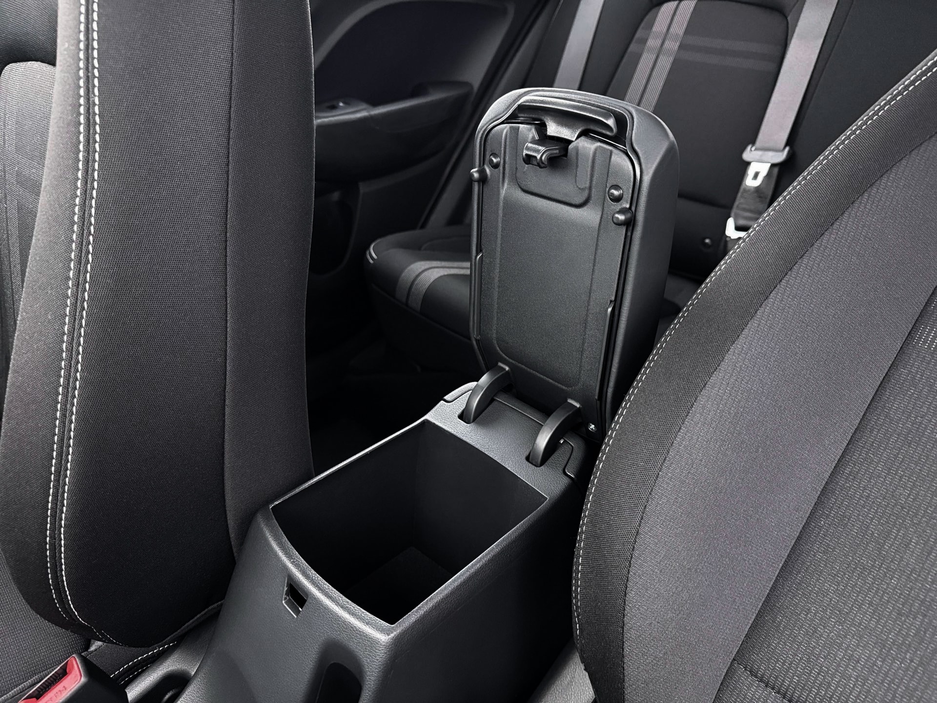 Thumbnail: 2026 Hyundai Venue - 18