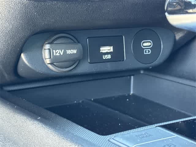 Thumbnail: 2025 Hyundai Elantra - 26