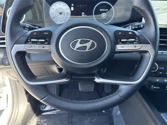 Thumbnail: 2025 Hyundai Elantra - 24