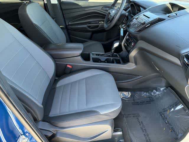 Thumbnail: 2017 Ford Escape - 17