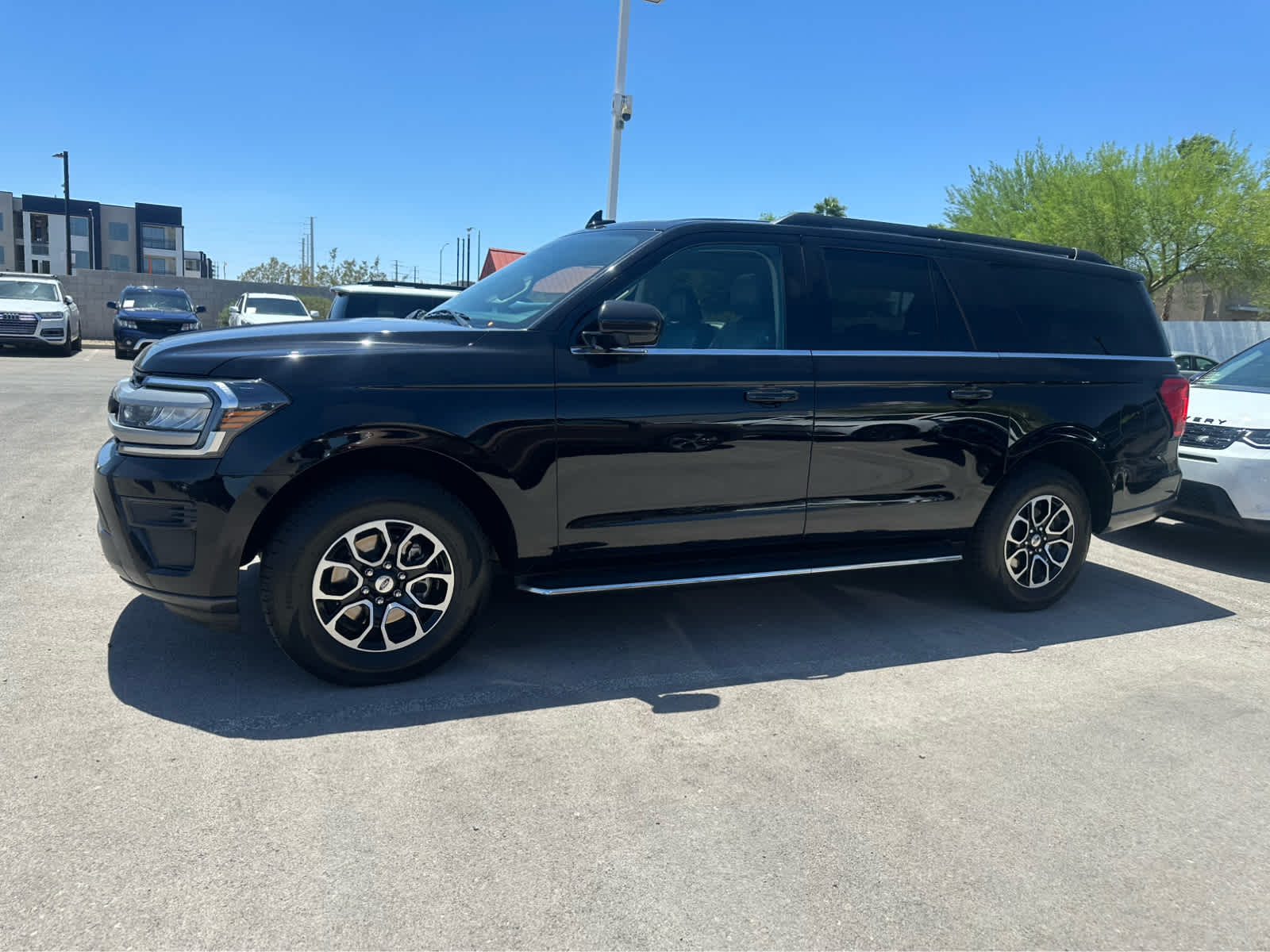 Thumbnail: 2022 Ford Expedition MAX - 8