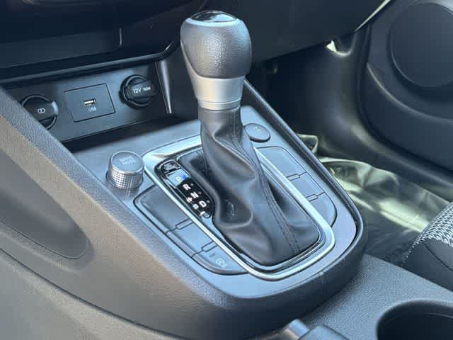 Thumbnail: 2022 Hyundai Kona - 23