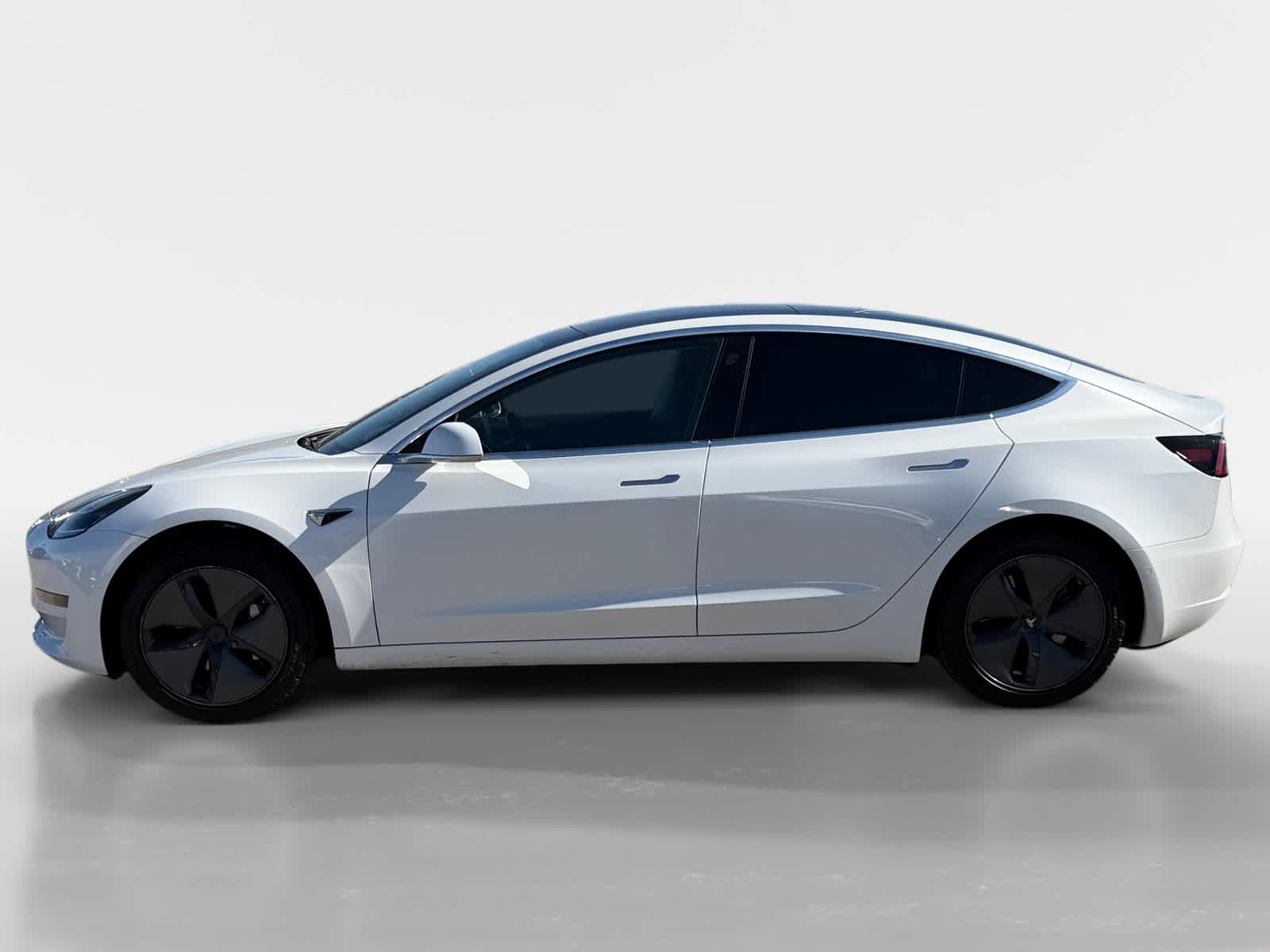 Used 2019 Tesla Model 3 Mid Range with VIN 5YJ3E1EA3KF401522 for sale in Las Vegas, NV