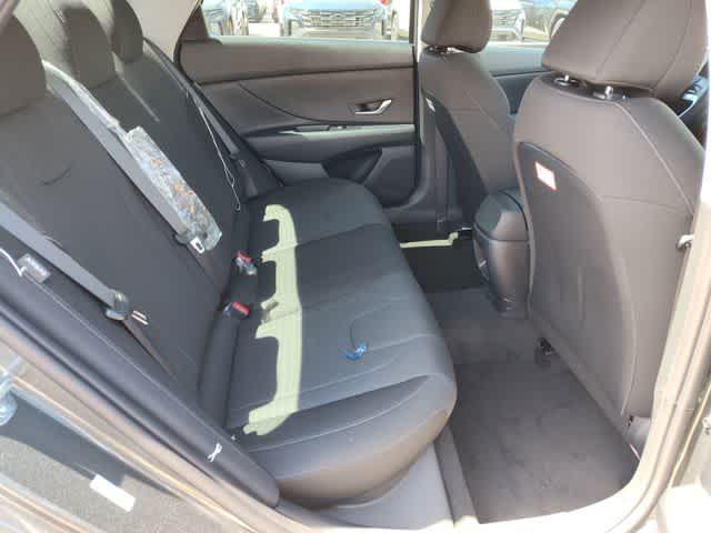 Thumbnail: 2026 Hyundai Elantra - 17