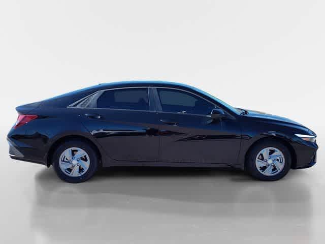 Thumbnail: 2026 Hyundai Elantra - 7