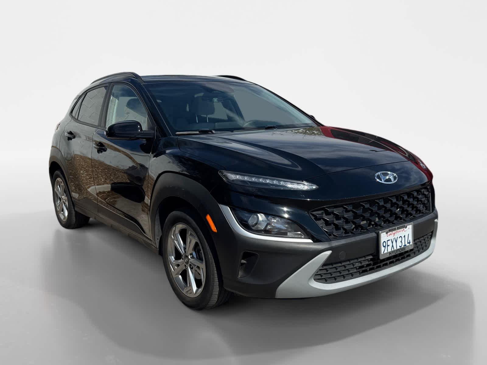 Thumbnail: 2023 Hyundai Kona - 2