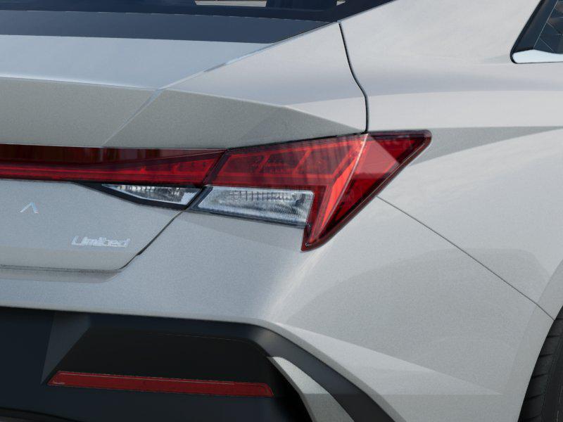 Thumbnail: 2025 Hyundai Elantra - 10