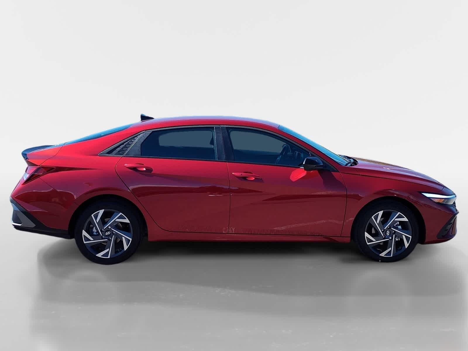 Thumbnail: 2025 Hyundai Elantra - 6