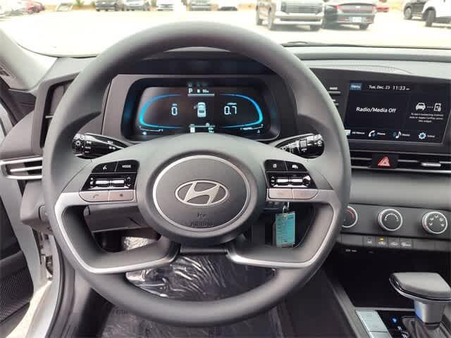 Thumbnail: 2026 Hyundai Elantra - 19