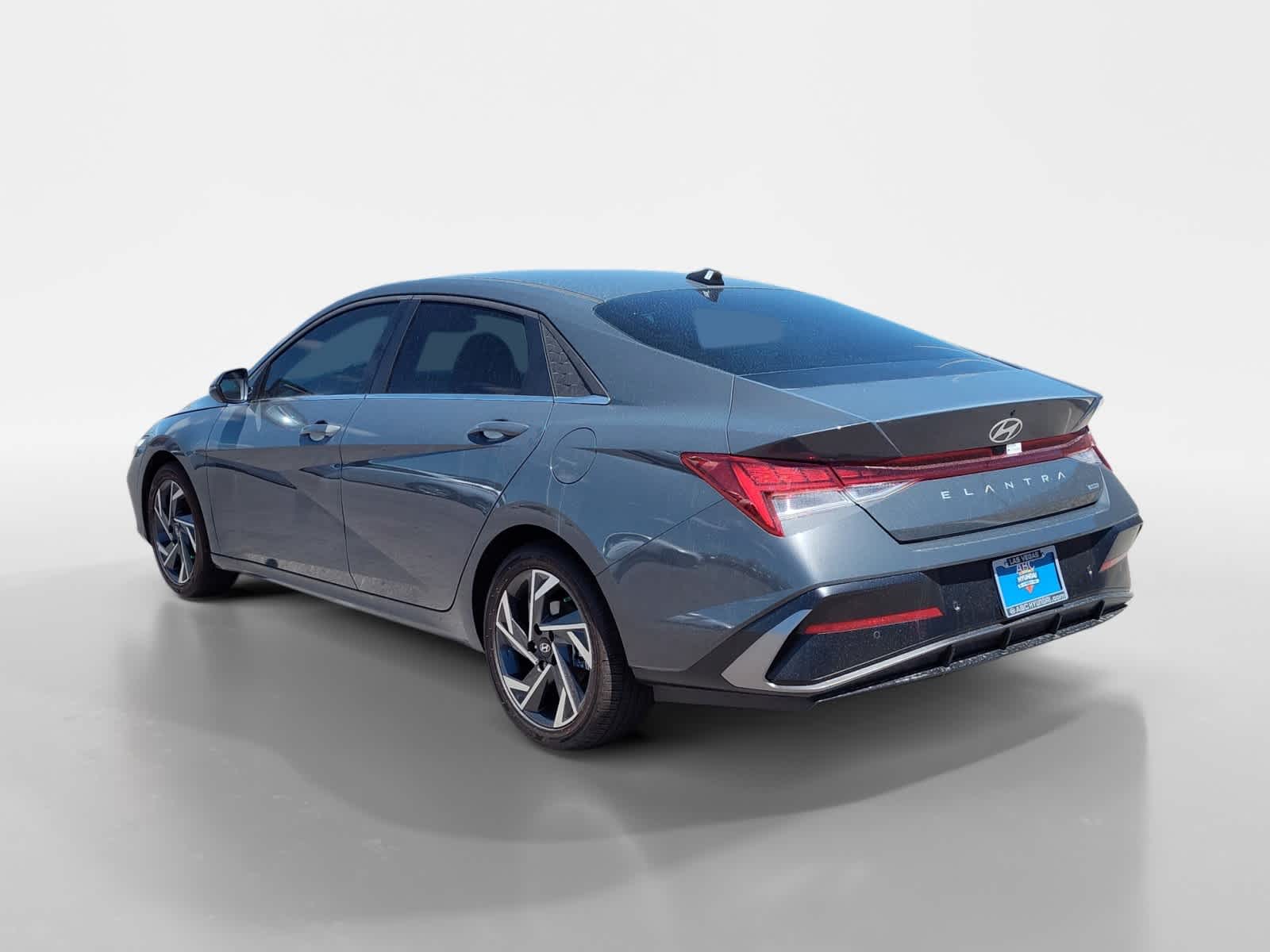 Thumbnail: 2024 Hyundai Elantra - 3