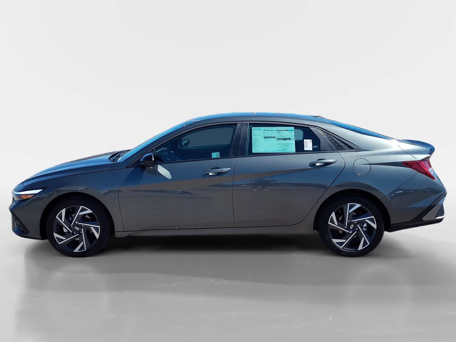 2025 Hyundai Elantra Hybrid SEL Sport photo 2