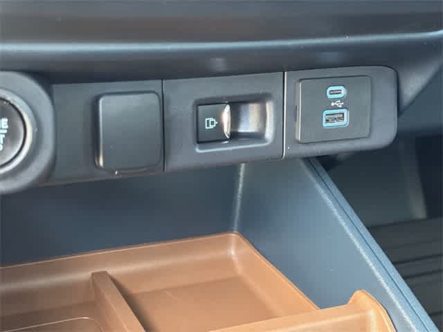 Thumbnail: 2024 Ford Maverick - 24