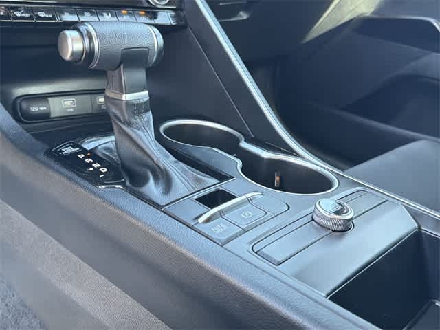 Thumbnail: 2024 Kia K5 - 24