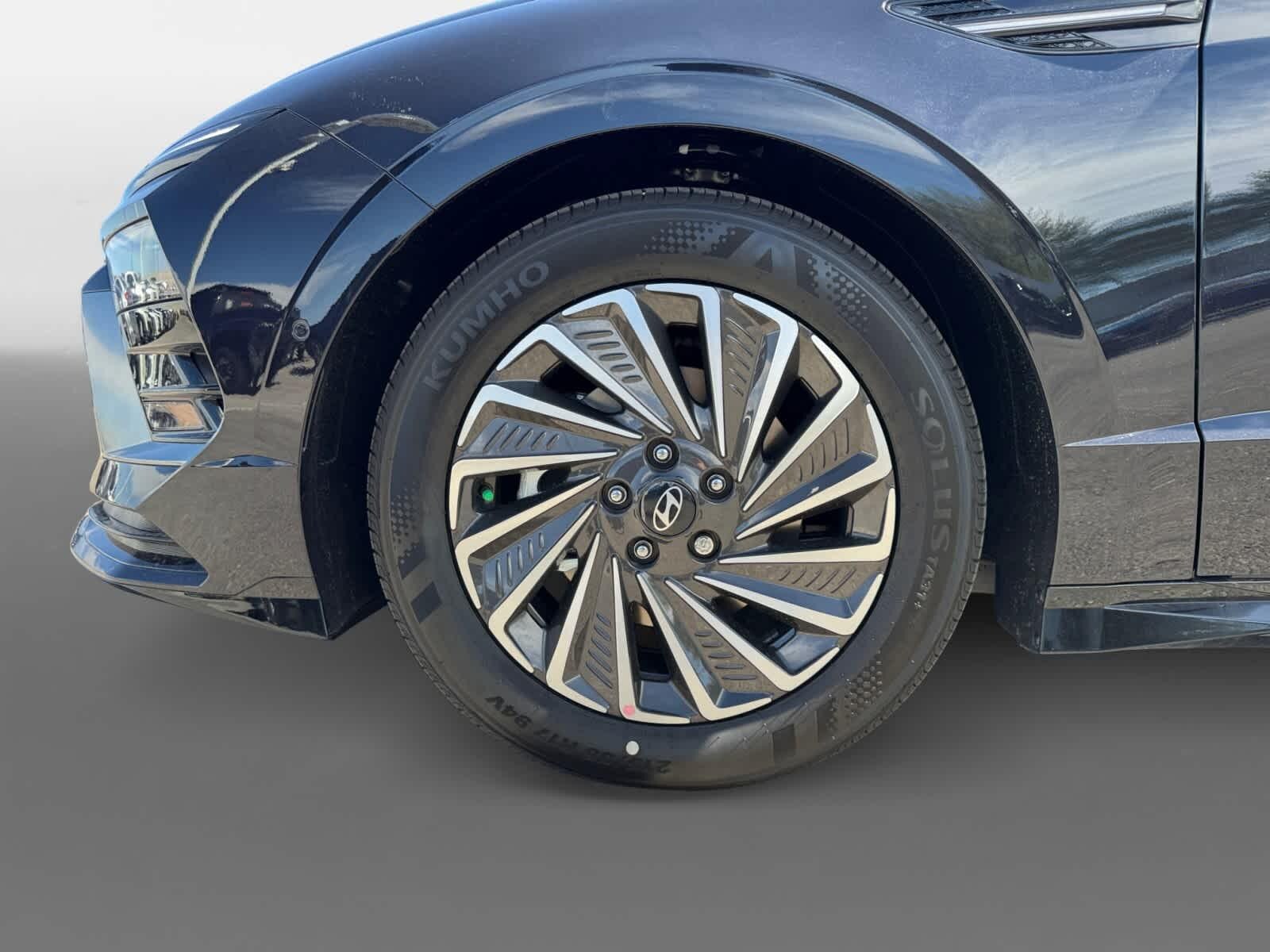 Thumbnail: 2025 Hyundai Sonata - 9