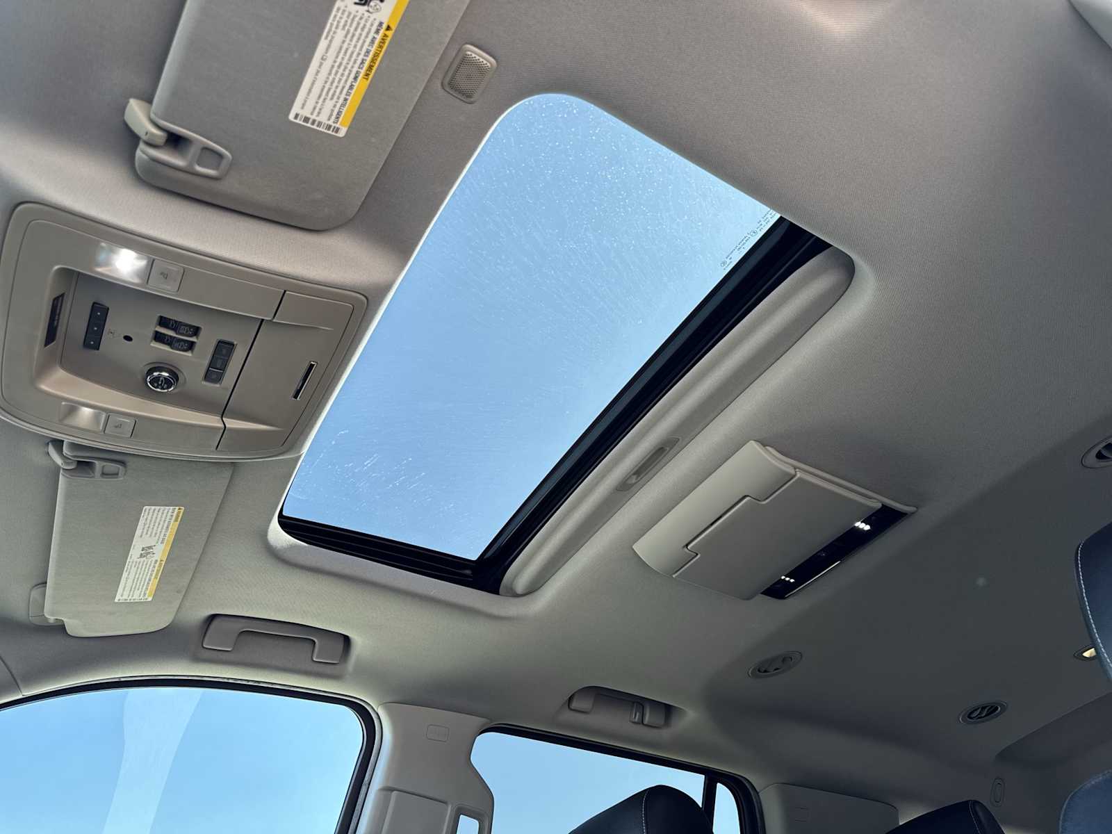 Thumbnail: 2016 Chevrolet Tahoe - 17