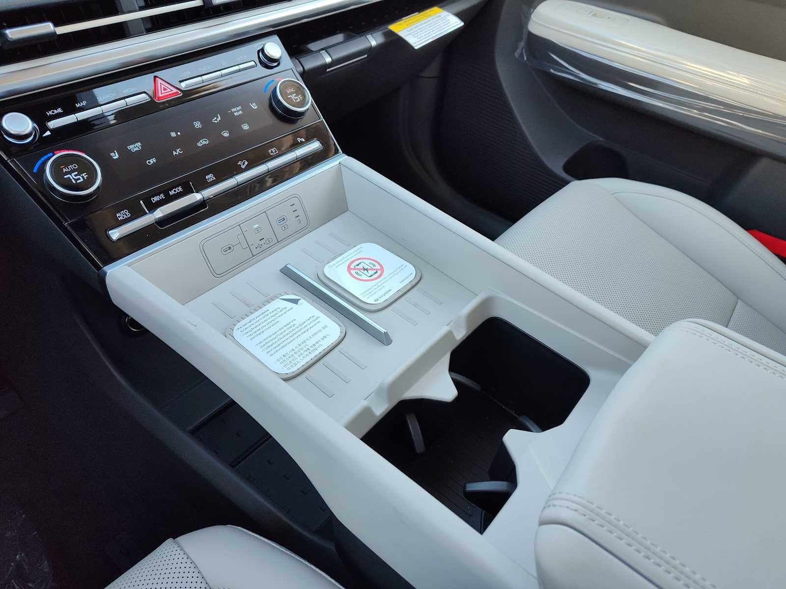 Thumbnail: 2026 Hyundai Santa Fe - 24