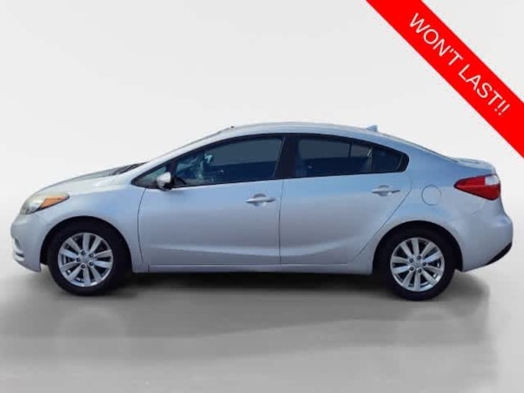 Used 2016 Kia Forte LX FWD Sedan